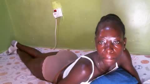 cute_doria online show from September 30, 2025, 5:01 am