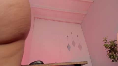 Stacy online show from November 10, 2025, 6:40 pm