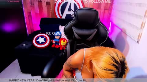    Independent Model online show from February 2, 2025, 2:06 am