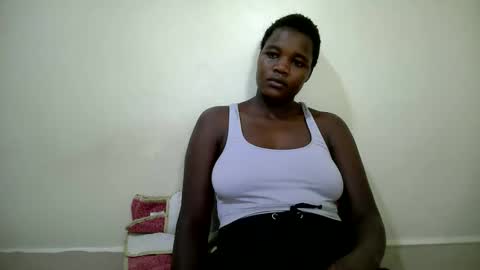 Snapshot of cute_heaven chatting on September 18, 2025, 5:31 am cute_heaven online show from September 18, 2025, 5:31 am