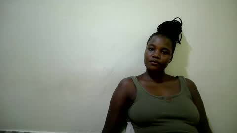 Snapshot of cute_heaven chatting on October 13, 2025, 1:44 pm cute_heaven online show from October 13, 2025, 1:44 pm