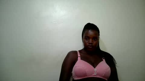 Snapshot of cute_heaven chatting on October 15, 2025, 8:25 am cute_heaven online show from October 15, 2025, 8:25 am