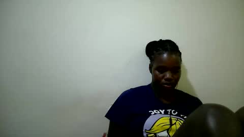 Snapshot of cute_heaven chatting on October 22, 2025, 9:03 pm cute_heaven online show from October 22, 2025, 9:03 pm
