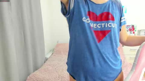 Snapshot of cute_kate0 chatting on September 16, 2025, 10:05 am cute_kate0 online show from September 16, 2025, 10:05 am