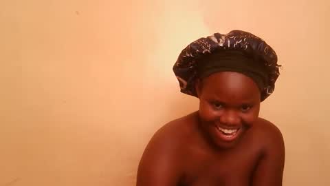 cute_latifah online show from February 1, 2026, 11:20 am