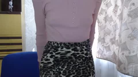 cute_lion_ online show from February 16, 2025, 9:04 am