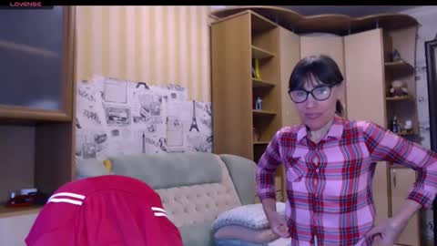 Snapshot of cute_lion_ chatting on March 1, 2026, 12:07 pm cute_lion_ online show from March 1, 2026, 12:07 pm