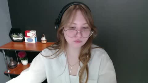 Veronica online show from January 27, 2025, 10:16 am