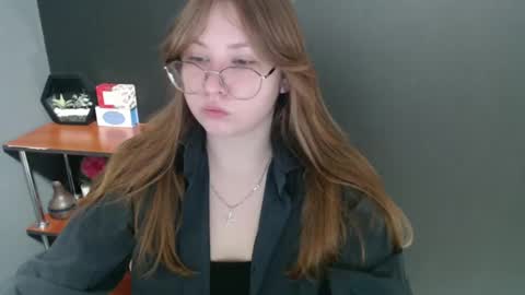 Veronica online show from January 29, 2025, 7:25 am