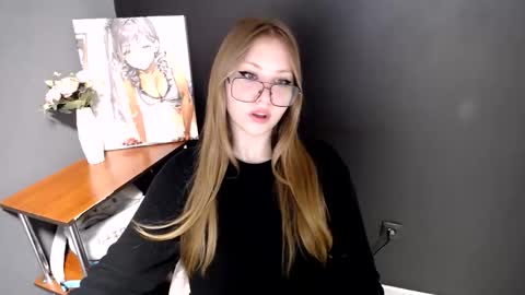 Veronica online show from June 2, 2026, 6:37 am
