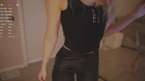 Snapshot of cute_pie_an chatting on March 10, 2025, 8:01 pm AN online show from March 10, 2025, 8:01 pm