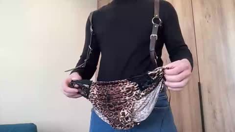 Snapshot of cute_skywalker chatting on March 13, 2026, 6:09 am cute_skywalker online show from March 13, 2026, 6:09 am