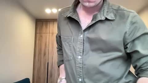 Snapshot of cute_skywalker chatting on April 3, 2026, 6:33 am cute_skywalker online show from April 3, 2026, 6:33 am