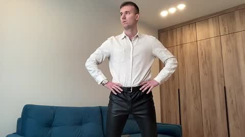 Snapshot of cute_skywalker chatting on April 4, 2026, 10:02 am cute_skywalker online show from April 4, 2026, 10:02 am