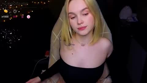 Sue online show from October 21, 2025, 7:03 pm