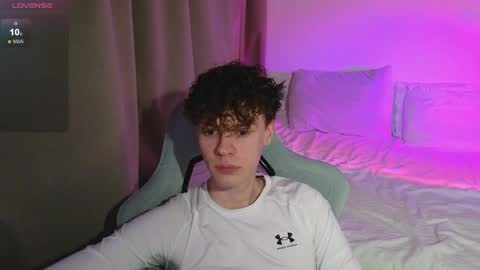 Snapshot of cute_thomas chatting on May 9, 2026, 6:46 pm Thomas - online show from May 9, 2026, 6:46 pm
