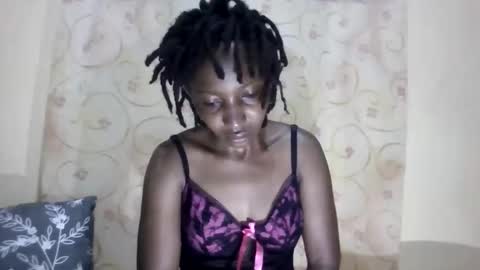 cute_xeniah online show from September 15, 2025, 2:33 am