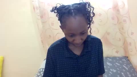 cute_xeniah online show from September 27, 2025, 10:09 am