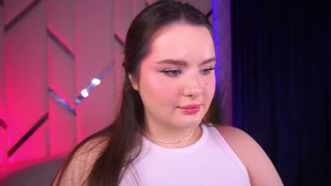 Amber online show from March 2, 2025, 11:53 pm