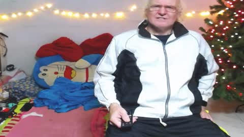 CuteAndSexyOne  Na and Brian online show from January 2, 2025, 6:12 pm