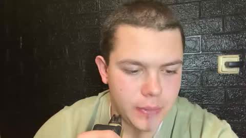 Alex online show from November 21, 2025, 8:18 pm