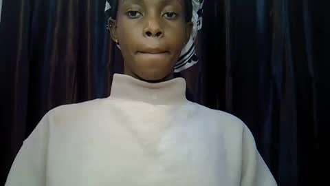 cutecherie online show from September 21, 2025, 6:42 pm