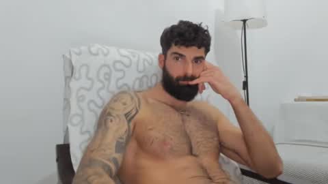 cuteeboy online show from February 22, 2025, 10:31 pm