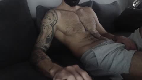 Snapshot of cuteeboy chatting on March 28, 2026, 11:32 am cuteeboy online show from March 28, 2026, 11:32 am