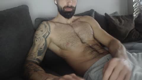 Snapshot of cuteeboy chatting on March 29, 2026, 9:31 am cuteeboy online show from March 29, 2026, 9:31 am