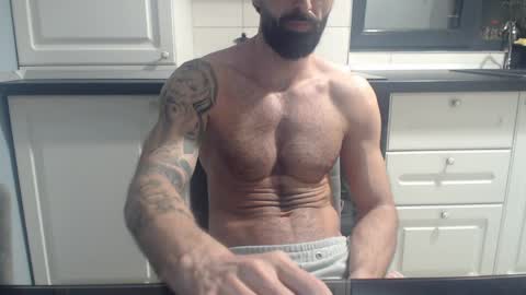 Snapshot of cuteeboy chatting on March 29, 2026, 10:10 pm cuteeboy online show from March 29, 2026, 10:10 pm