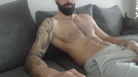 Snapshot of cuteeboy chatting on April 9, 2026, 6:02 am cuteeboy online show from April 9, 2026, 6:02 am