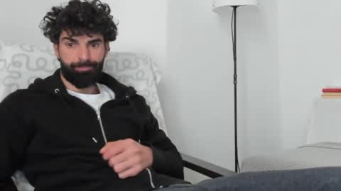 Snapshot of cuteeboy chatting on April 11, 2026, 8:51 am cuteeboy online show from April 11, 2026, 8:51 am