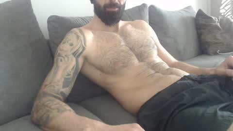 Snapshot of cuteeboy chatting on April 14, 2026, 8:31 am cuteeboy online show from April 14, 2026, 8:31 am