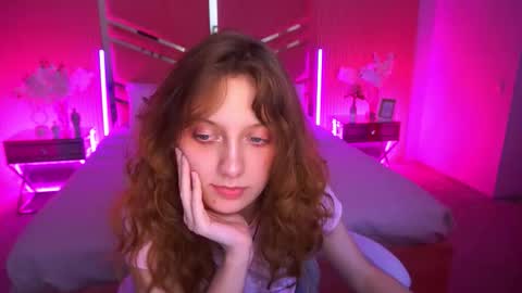 Foxy online show from November 20, 2025, 3:34 pm