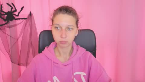 Elli online show from October 27, 2025, 11:03 am