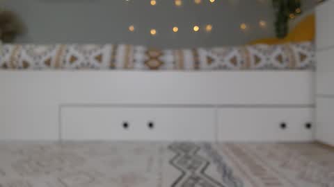 Snapshot of cuteemouse chatting on December 19, 2025, 6:59 pm Anna online show from December 19, 2025, 6:59 pm