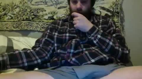 cutehungboi online show from February 1, 2025, 12:16 pm