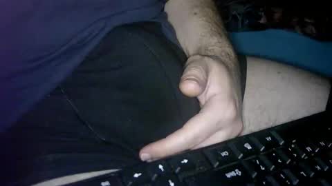 Snapshot of cuteman88 chatting on November 21, 2025, 10:08 pm Cuteman online show from November 21, 2025, 10:08 pm