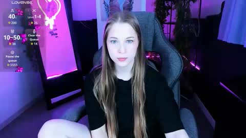 Rina online show from October 18, 2025, 4:59 am