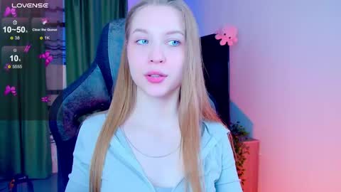 Rina online show from April 14, 2026, 7:14 am