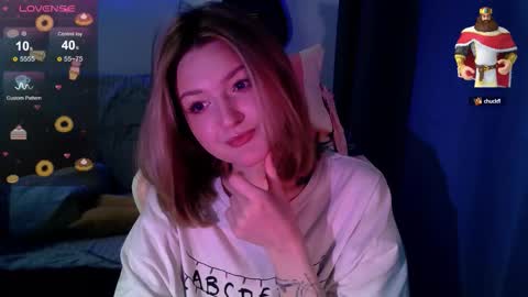 Snapshot of cutepie33 chatting on October 10, 2025, 4:44 am cutepie33 online show from October 10, 2025, 4:44 am