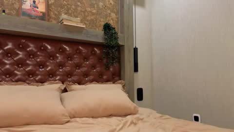 Kim online show from November 30, 2025, 5:39 pm