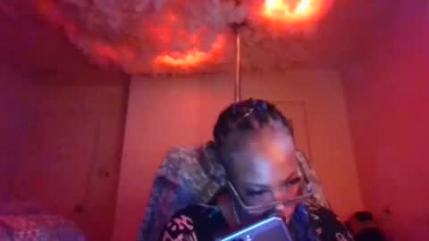 mary mack online show from February 15, 2025, 2:26 am