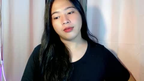 cute online show from February 14, 2026, 1:13 am