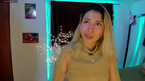 cuteweed420 online show from June 4, 2026, 10:27 pm