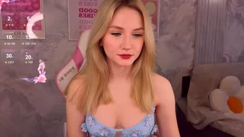 HelloMy name Eva online show from January 21, 2025, 3:37 am