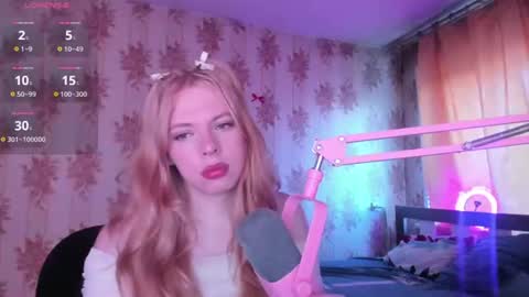 Snapshot of cutie_bambi_ chatting on June 28, 2026, 12:11 pm Bambi online show from June 28, 2026, 12:11 pm