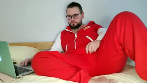 Snapshot of cutie_ben chatting on March 3, 2025, 2:04 pm Ben hot video on page online show from March 3, 2025, 2:04 pm