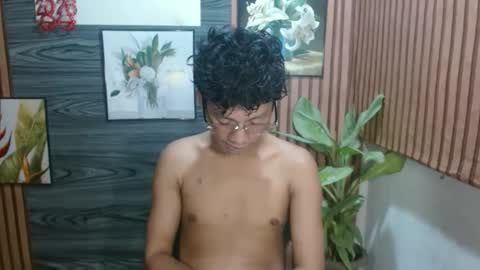 cutie_mico online show from January 11, 2026, 10:09 am