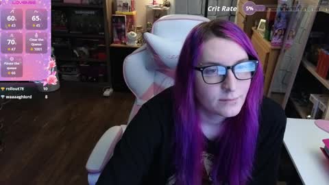 Cutie Velvette online show from April 10, 2026, 4:12 pm